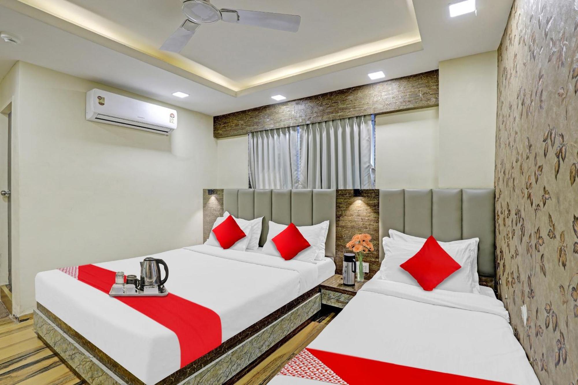 Collection O Hotel Raj Palace Вадодара Екстериор снимка